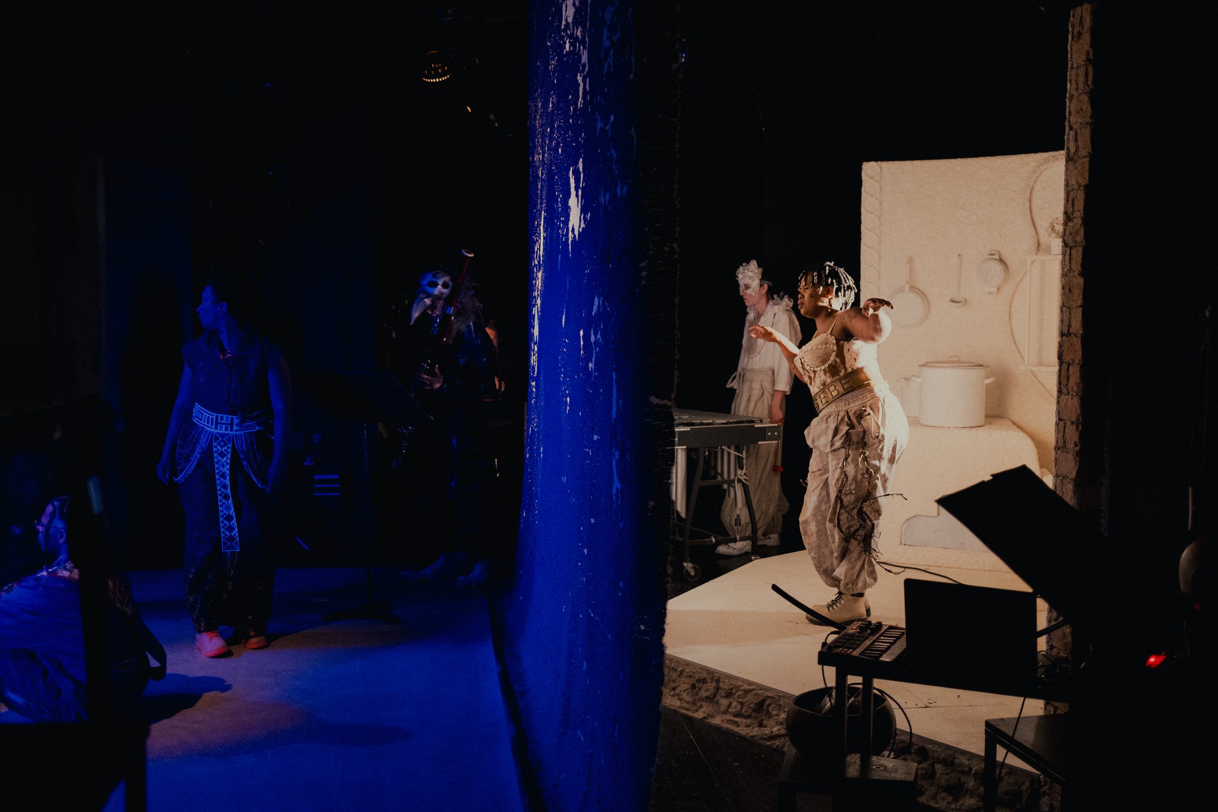 Isithunzi — live, Münchener Biennale