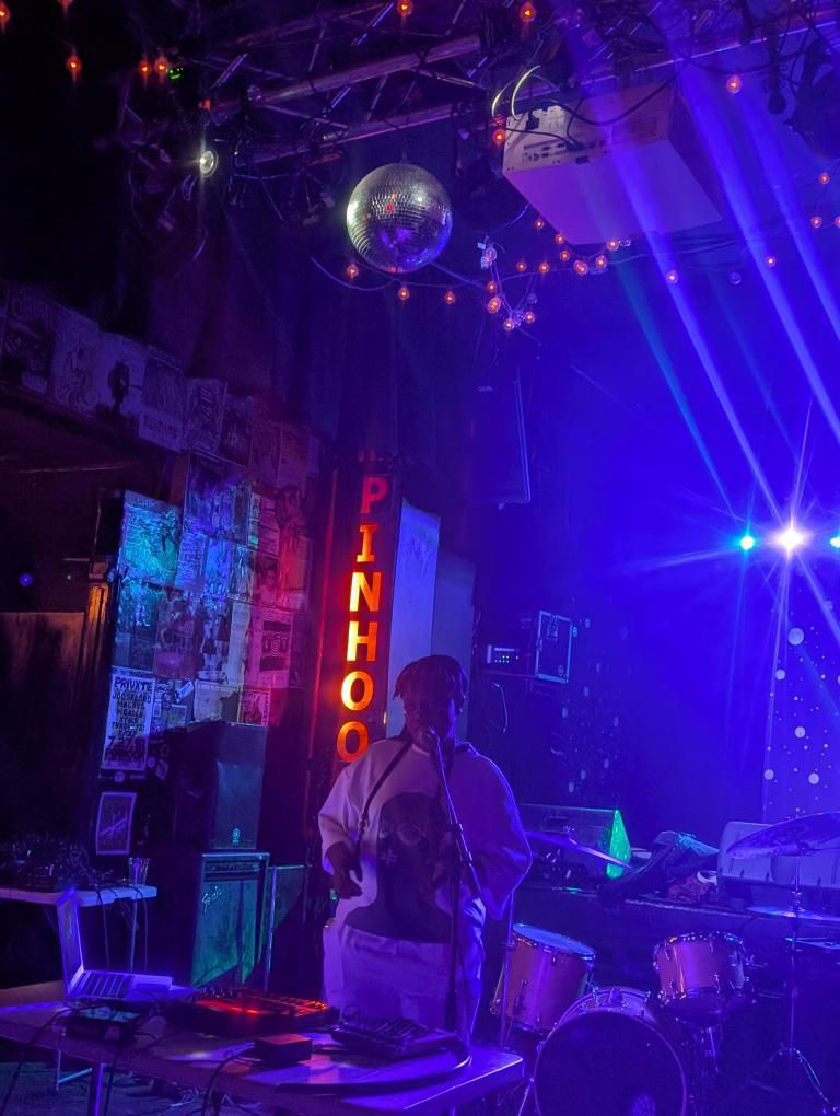 ZENZI live performance